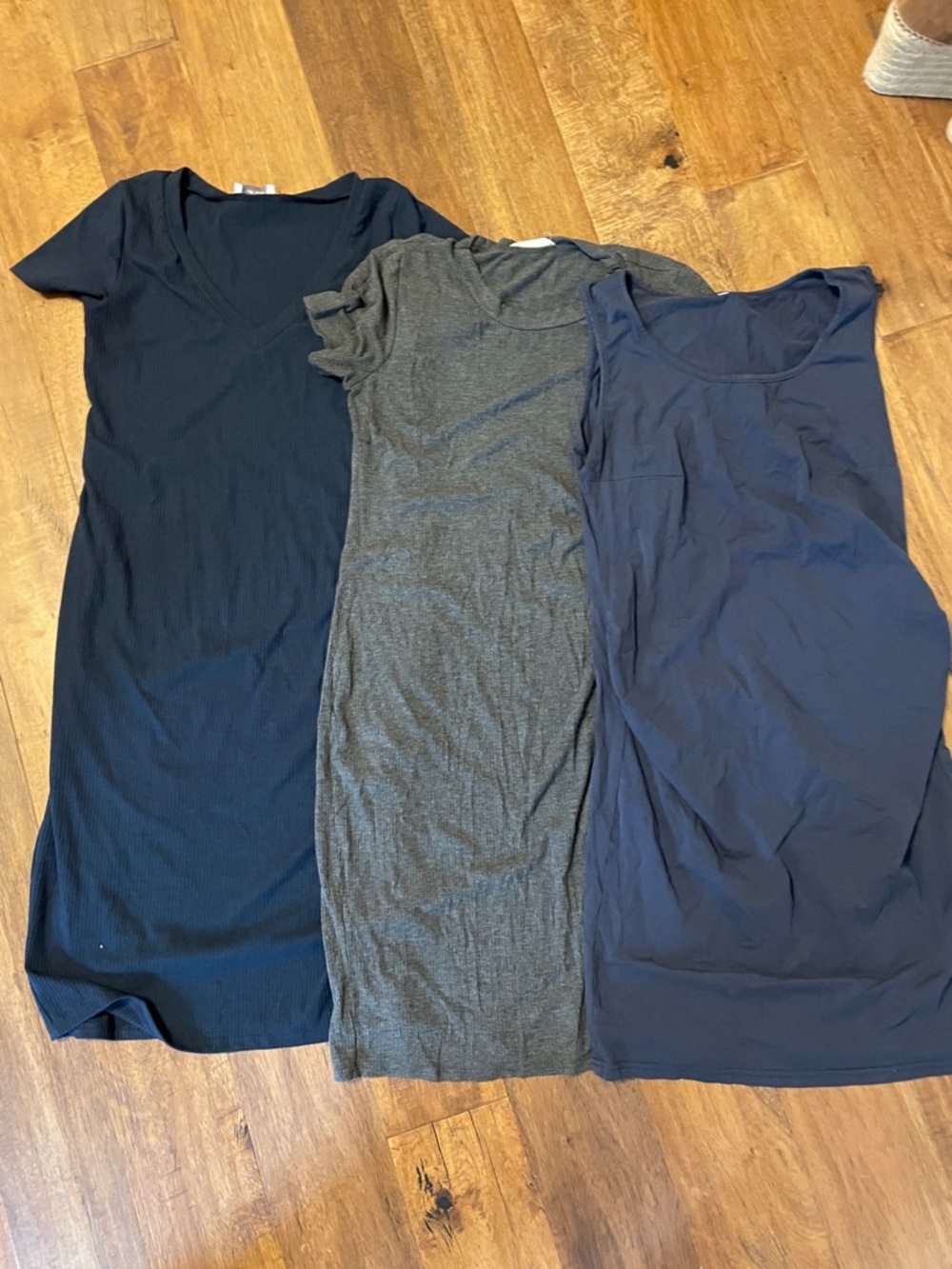 Maternity bodycon dress bundle